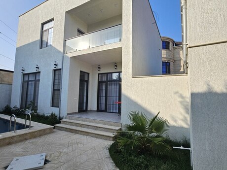 5 otaqlı həyət evi/bağ evi - Şüvəlan q. - 150 m²