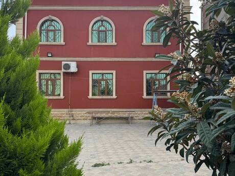 9 otaqlı həyət evi/bağ evi - Masazır q. - 500 m²