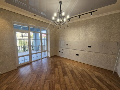 House with Garden, Villa For Sale