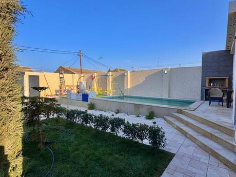 4 otaqlı həyət evi/bağ evi - Mərdəkan q. - 150 m²