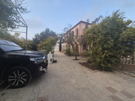 5 otaqlı həyət evi/bağ evi - Bilgəh q. - 208 m²