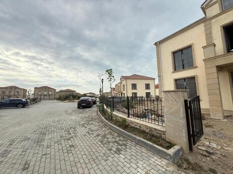 8 otaqlı həyət evi, 345 m², Sea Breeze: 610 000 ₼ 4