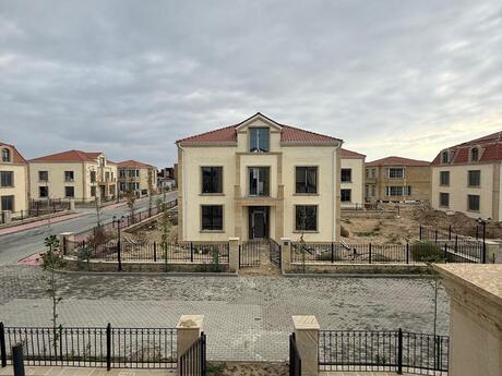 8 otaqlı həyət evi, 345 m², Sea Breeze: 610 000 ₼ 2