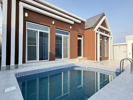 4 otaqlı həyət evi/bağ evi - Mərdəkan q. - 140 m²