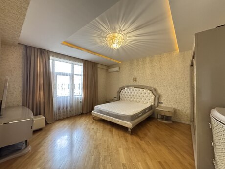 2-комн. новостройка - м. Шах Исмаил Хатаи - 110 м²