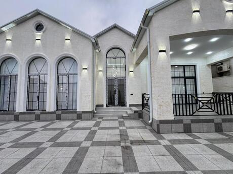 Объявление №5652369 - Сумгаит, Сумгаит, 4-комн., 235 м²
