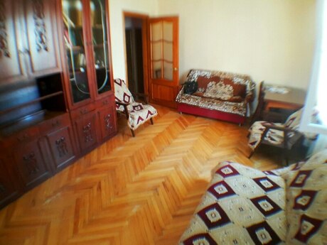 Elan №5652738 - Bakı, İçəri Şəhər m., 2 otaqlı, 50 m², 5/5 mərtəbə