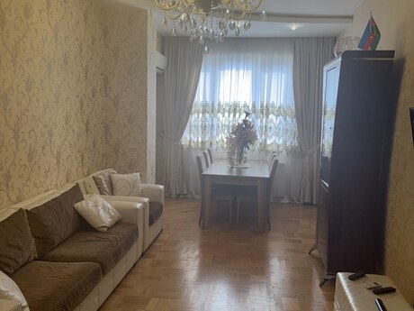 Kirayə 3 otaqlı mənzil, 120 m², Nərimanov: 1 400 ₼/ay 4