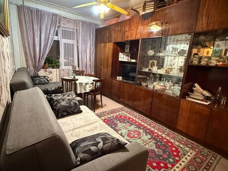 2 otaqlı köhnə tikili - Həzi Aslanov m. - 65 m²