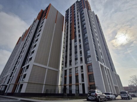 Elan №5653501 - Bakı, İnşaatçılar m., 2 otaqlı, 53 m², 13/16 mərtəbə