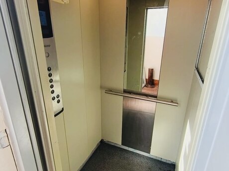 4-комн. вторичка - м. Азадлыг проспекти - 115 м²