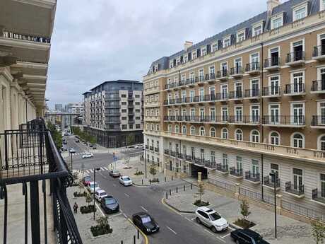 3 otaqlı yeni tikili - Xətai r. - 104 m²