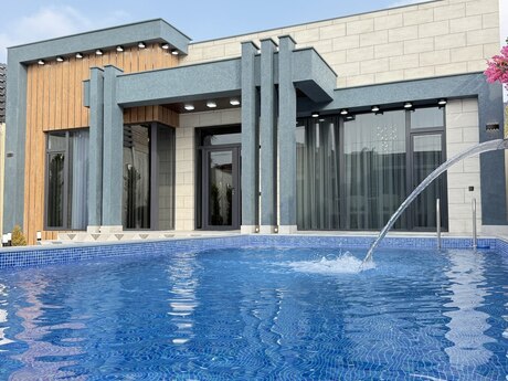 5 otaqlı həyət evi/bağ evi - Mərdəkan q. - 180 m²