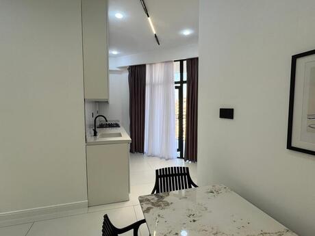 3 otaqlı yeni tikili - Nəriman Nərimanov m. - 118 m²
