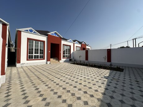 4 otaqlı həyət evi/bağ evi - Məmmədli q. - 90 m²