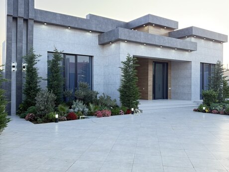 5 otaqlı həyət evi/bağ evi - Mərdəkan q. - 220 m²