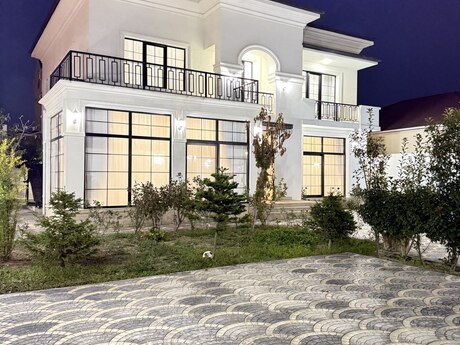 5 otaqlı həyət evi/bağ evi - Şüvəlan q. - 430 m²