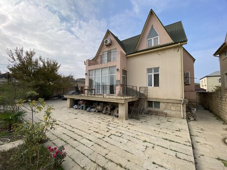 6 otaqlı həyət evi, 300 m², Badamdar: 750 000 ₼ 5