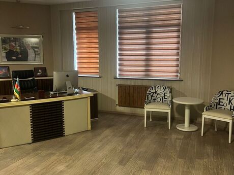 3-комн. новостройка - м. 28 мая - 150 м²