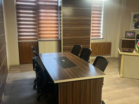 3-комн. новостройка - м. 28 мая - 150 м²