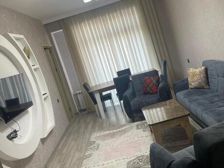 3 otaqlı yeni tikili - 8 Noyabr m. - 115 m²