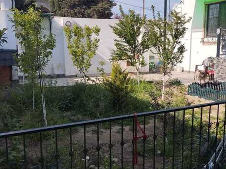 4 otaqlı həyət evi/bağ evi - Şüvəlan q. - 130 m²
