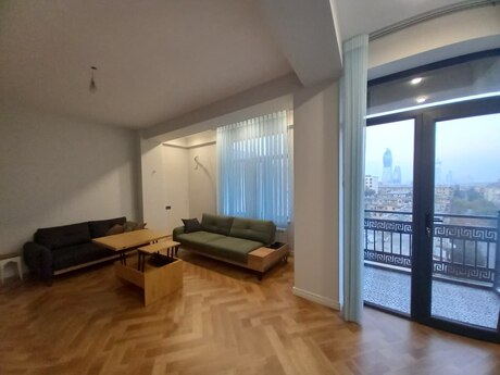 3-room apartment, 101 m², Nəriman Nərimanov: 380 000 ₼ 5