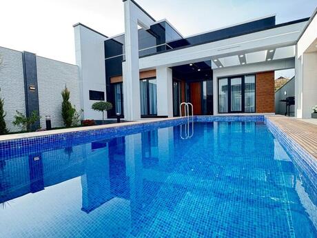4 otaqlı həyət evi/bağ evi - Şüvəlan q. - 170 m²