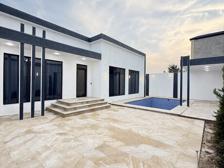 4 otaqlı həyət evi/bağ evi - Mərdəkan q. - 140 m²