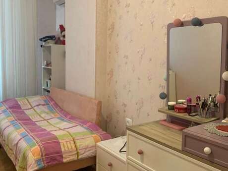 Elan №5658885 - Bakı, Neftçilər m., 3 otaqlı, 113 m², 13/17 mərtəbə