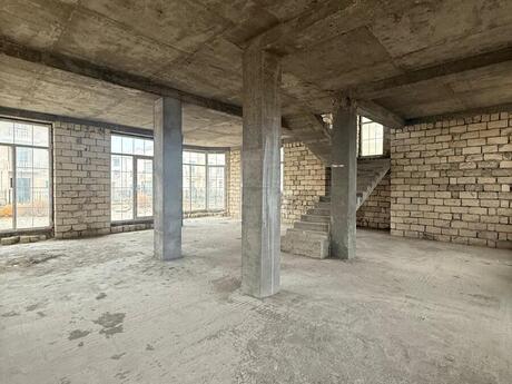 8 otaqlı həyət evi/bağ evi - Nardaran q. - 340 m²