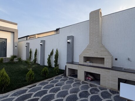 4 otaqlı həyət evi/bağ evi - Şüvəlan q. - 150 m²