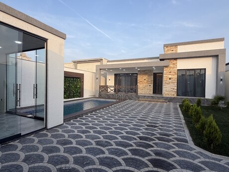 4 otaqlı həyət evi/bağ evi - Şüvəlan q. - 150 m²