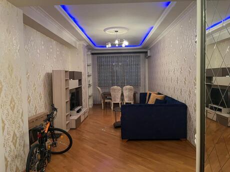 Elan №5659688 - Bakı, Elmlər Akademiyası m., 3 otaqlı, 150 m², 3/16 mərtəbə