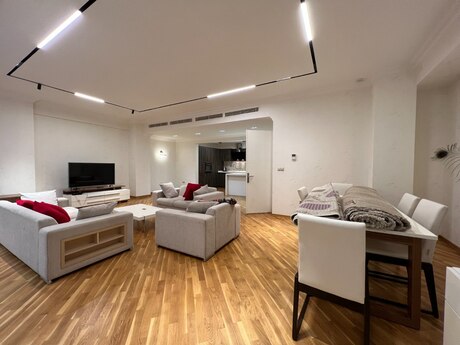 Kirayə 3 otaqlı mənzil, 170 m², Səbail: 3 500 ₼/ay 5