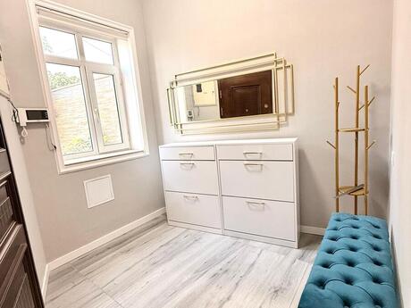 7 otaqlı həyət evi/bağ evi - Bakıxanov q. - 340 m²