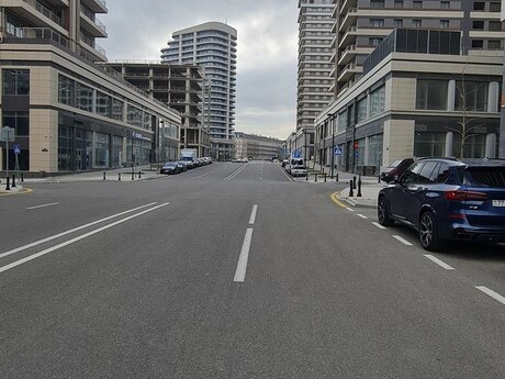 Obyekt - Ağ şəhər q. - 465 m²