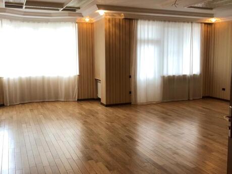 5 otaqlı yeni tikili - 28 May m. - 286 m²