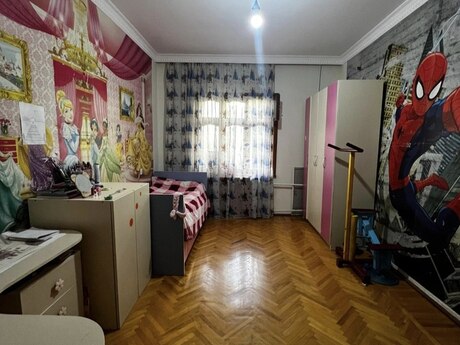 5 otaqlı köhnə tikili - Yeni Yasamal q. - 120 m²