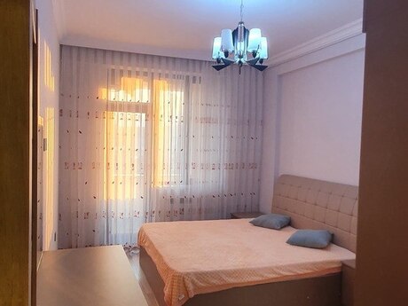 3 otaqlı yeni tikili - İnşaatçılar m. - 100 m²