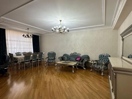 4 otaqlı yeni tikili - 28 May m. - 200 m²