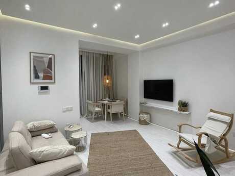 Elan №5662305 - Bakı, Memar Əcəmi m., 2 otaqlı, 67 m², 8/17 mərtəbə