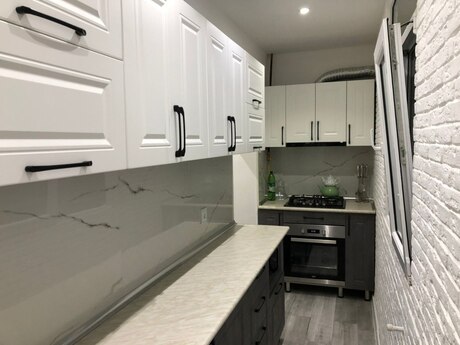 2 otaqlı köhnə tikili - Memar Əcəmi m. - 45 m²
