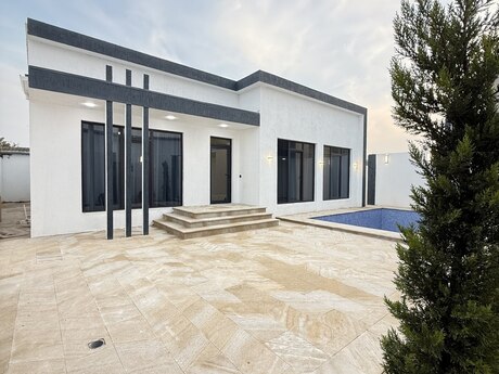 4 otaqlı həyət evi/bağ evi - Mərdəkan q. - 140 m²