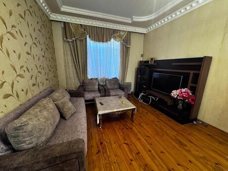 Elan №5662569 - Bakı, Həzi Aslanov m., 4 otaqlı, 200 m²