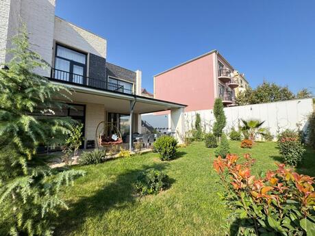 6 otaqlı həyət evi, 400 m², Badamdar: 990 000 ₼ 2