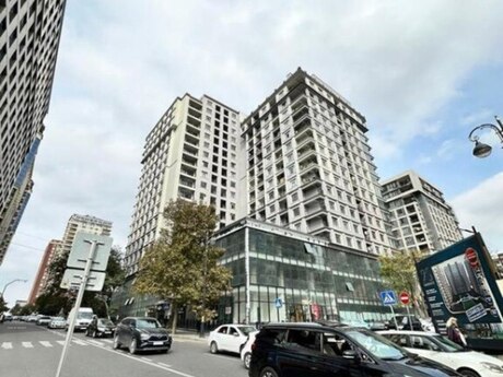 Elan №5663581 - Bakı, 28 May m., 3 otaqlı, 83 m², 14/17 mərtəbə