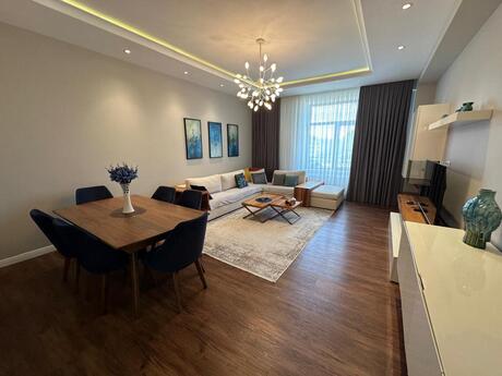 Объявление №5664424 - Баку, м. Шах Исмаил Хатаи, 3-комн., 140 м², 3/7 этаж