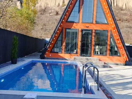 2 otaqlı həyət evi/bağ evi - Qusar - 85 m²