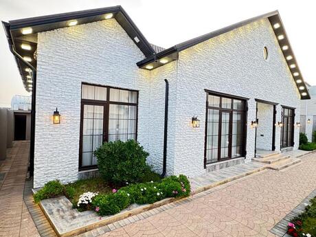 5 otaqlı həyət evi/bağ evi - Mərdəkan q. - 220 m²